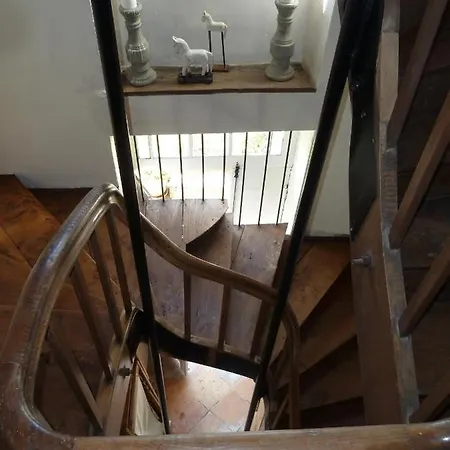 ベッド・アンド・ブレックファスト A L'ombre Du Marronnier La Péruse