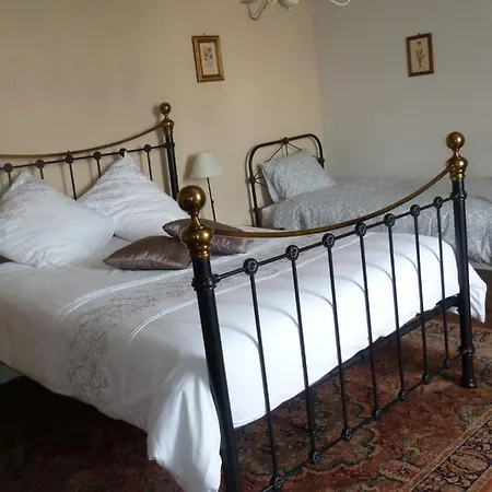 A L'ombre Du Marronnier ベッド・アンド・ブレックファスト La Péruse