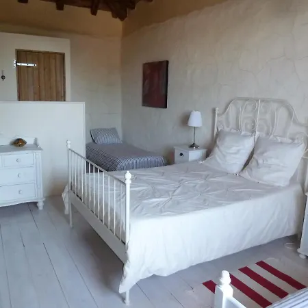 ベッド・アンド・ブレックファスト A L'ombre Du Marronnier 4*