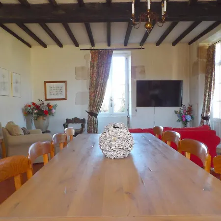 A L'ombre Du Marronnier ベッド・アンド・ブレックファスト La Péruse