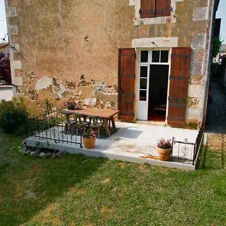 Nocleg ze śniadaniem A L'ombre Du Marronnier 4*