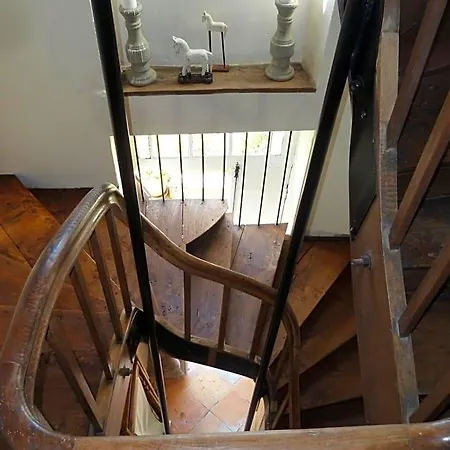 A L'ombre Du Marronnier Bed & Breakfast 4*