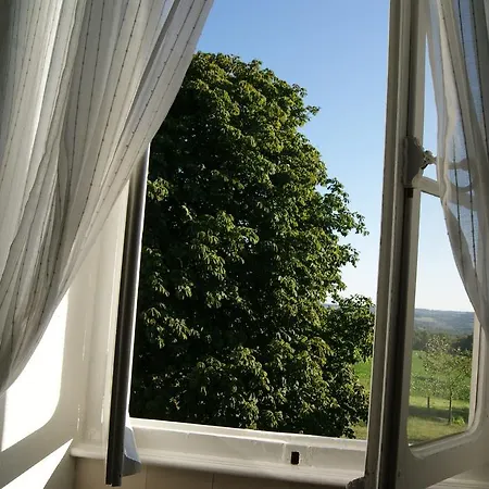 A L'ombre Du Marronnier ベッド・アンド・ブレックファスト La Péruse