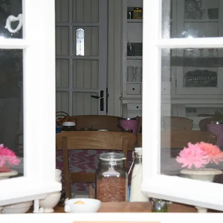 Nocleg ze śniadaniem A L'ombre Du Marronnier La Peruse