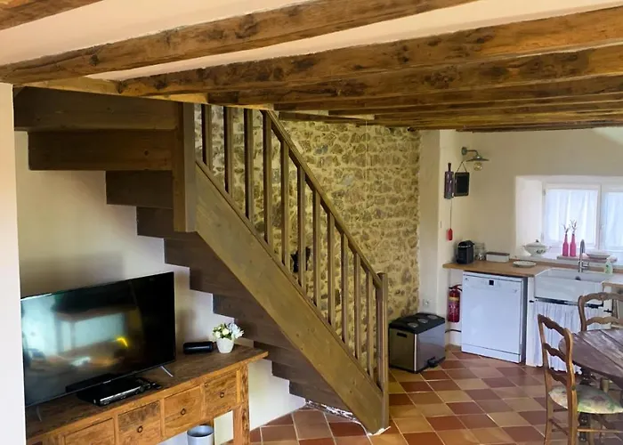 A L'ombre Du Marronnier